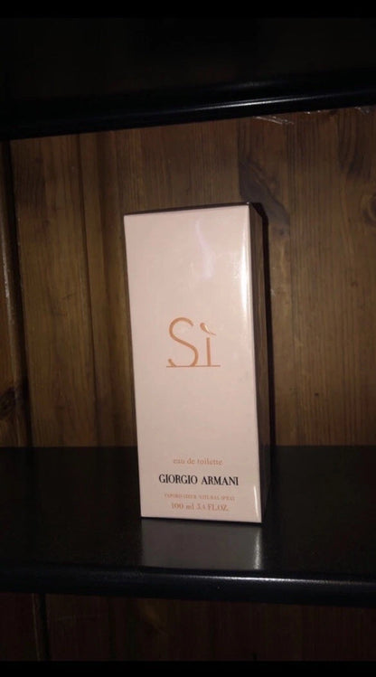 Giorgio Armani Sì Eau de Parfum for Women 100ml (3.4 fl oz) | Luxury Women's Perfume | New Sealed